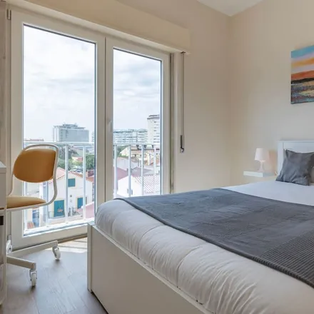 Rent this 2 bed apartment on Lota de Pesca da Costa da Caparica in Costa da Caparica, Setúbal