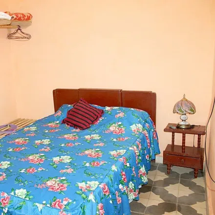 Rent this 2 bed house on Trinidad in Purísima, CU