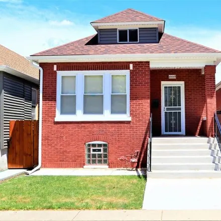 Buy this 3 bed house on 13217 South Buffalo Avenue in Chicago, IL 60633