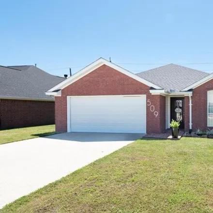 Buy this 3 bed house on 525 Lexington Drive in Port Neches, TX 77651