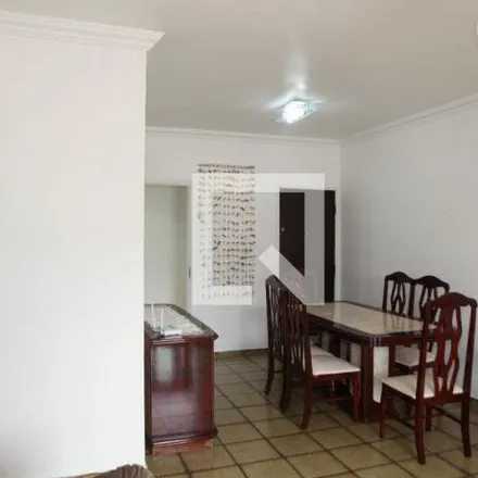 Rent this 3 bed apartment on Posto 14 Corpo de Bombeiros Guarda-Vidas in Avenida Presidente Castelo Branco, Flórida