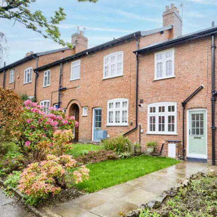 Buy this 2 bed townhouse on North Pathway in Harborne, B17 9EJ