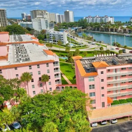 Buy this 2 bed condo on 963 Ponce de Leon Road in Boca Raton, FL 33432