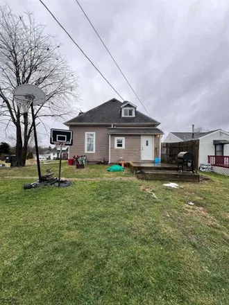Image 3 - 200 2nd Street, New Lexington, Perry County, OH 43764, USA - House for sale