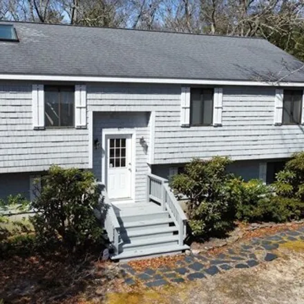 Rent this 5 bed house on 87 Seapit Road in Falmouth, MA