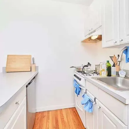 Rent this 1 bed apartment on 223 East 58th Street in New York, NY 10022