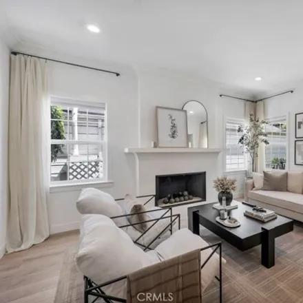Image 3 - 4775 Norwich Avenue, Los Angeles, CA 91403, USA - House for rent