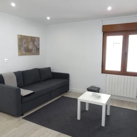 Rent this 1 bed apartment on Calle Orellana in 6, 33213 Gijón