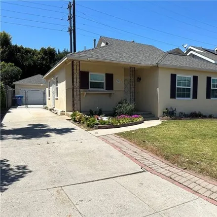 Rent this 3 bed house on 7567 McConnell Avenue in Los Angeles, CA 90045