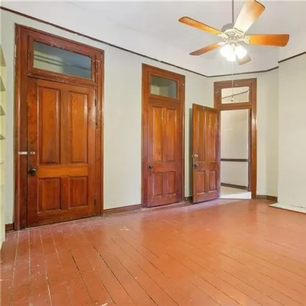 Image 9 - 221 South Genois Street, New Orleans, LA 70119, USA - House for sale