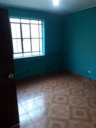 Buy this 3 bed house on unnamed road in San Juan de Lurigancho, Lima Metropolitan Area 15423