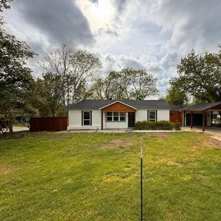 Buy this 3 bed house on 5312 Purdue Avenue in River Oaks, Tarrant County
