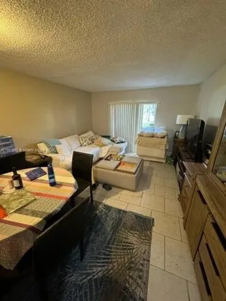 Buy this 1 bed condo on unnamed road in Crystal Lake, Deerfield Beach