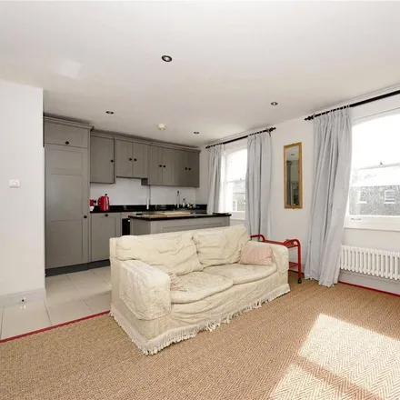 Image 7 - 34 South Villas, London, NW1 9BS, United Kingdom - Apartment for rent