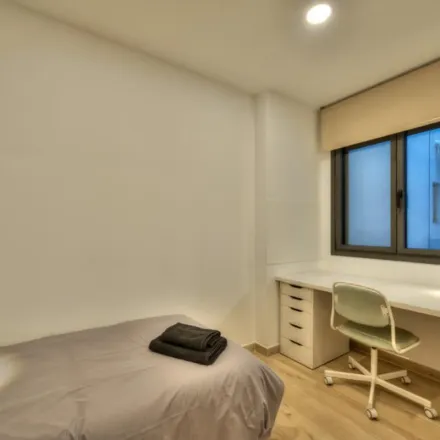 Image 3 - Travessera de Gràcia, 43 B, 08021 Barcelona, Spain - Apartment for rent