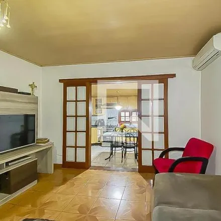 Rent this 3 bed house on Rua Ramiro Barcelos in Santo Afonso, Novo Hamburgo - RS