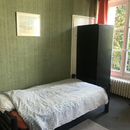 Rent this 2studio room on 7 Rue Parmentier in 91600 Savigny-sur-Orge, France