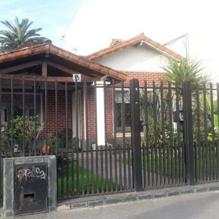 Buy this 4 bed house on Ferretería PVC Maquinarias in Avenida Presidente Juan Domingo Perón 2946, Belgrano