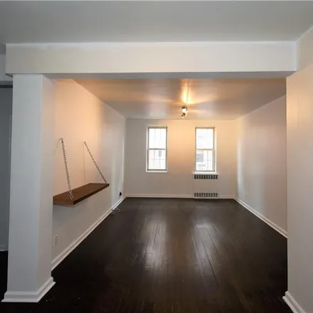 Image 4 - 801 Bronx River Road, City of Yonkers, NY 10708, USA - Condo for sale