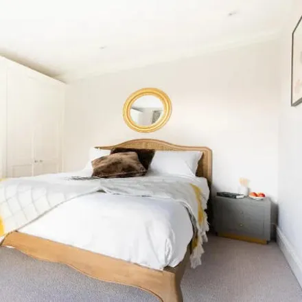 Image 5 - 6 Brunswick Walk, Cambridge, CB5 8DH, United Kingdom - Townhouse for rent