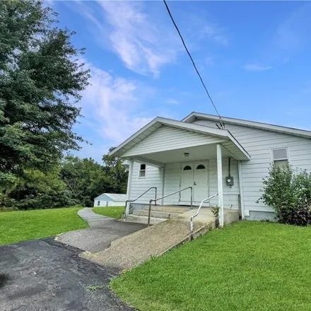 Buy this studio house on 6724 SR 228 in Adams Township, OH 44836
