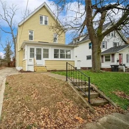Buy this 4 bed house on 726 Carlysle Street in Akron, OH 44310