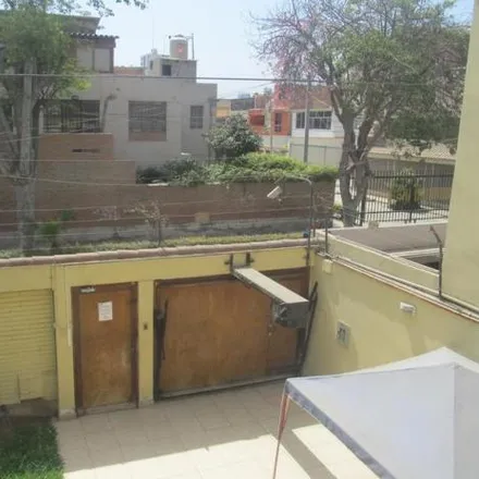 Buy this studio house on Calle Julián Arce in San Miguel, Lima Metropolitan Area 15087