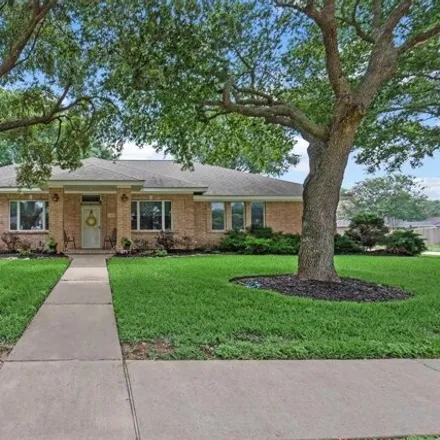 Buy this 3 bed house on 6200 Spoon Bill Street in Katy, TX 77493