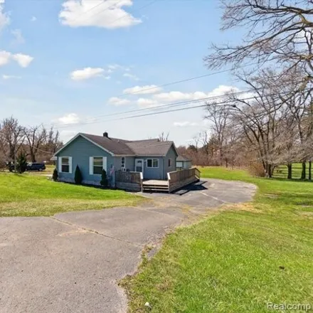 Image 2 - I 75, Mundy Charter Township, MI 48553, USA - House for sale