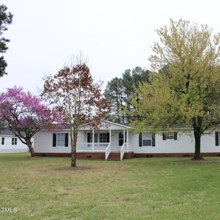 Buy this studio apartment on 8967 Frank Road in Kenly, Wilson County