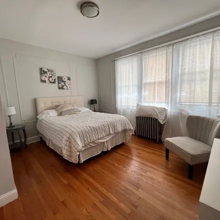 Rent this 3 bed apartment on 945 Pennington Street in Elmora, Elizabeth