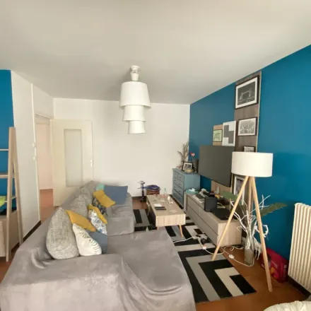Rent this 5 bed apartment on 1 Place de la Liberté in 26000 Valence, France