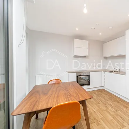 Image 6 - Apex Gardens, Suffield Road, London, N15 5EX, United Kingdom - Apartment for rent
