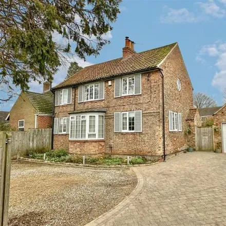 Buy this 5 bed house on Wigginton The Black Horse in The Village, Wigginton