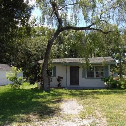 Buy this 6 bed house on 4647 South 25th Street in Fort Pierce, FL 34981