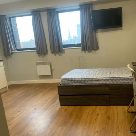 Rent this 1 bed room on Xenia Students in Queen Street, Sheffield