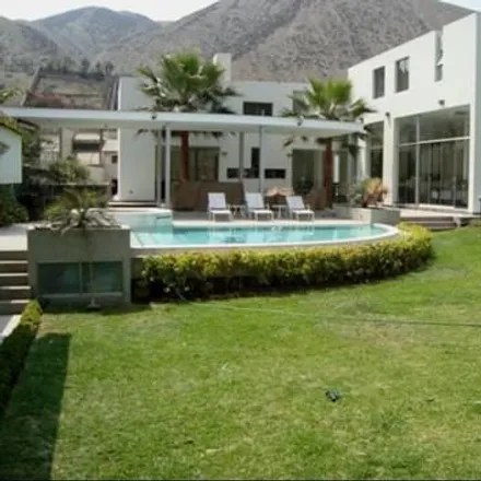 Image 3 - Flora Tristán Avenue 476, La Molina, Lima Metropolitan Area 15012, Peru - House for sale