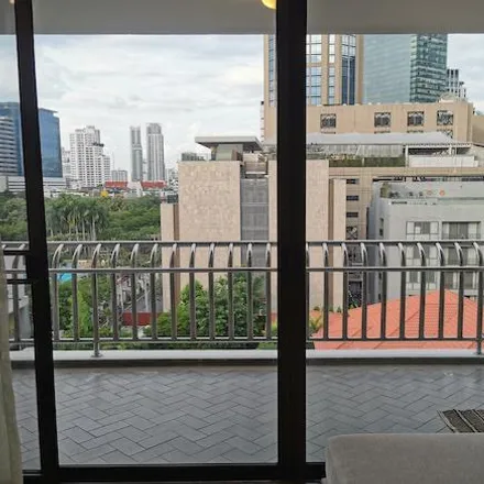 Image 4 - Oakwood Suites Bangkok, Soi Sukhumvit 24, Khlong Toei District, Bangkok 10110, Thailand - Apartment for rent
