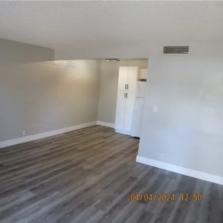 Image 3 - unnamed road, Paradise, NV 89169, USA - Condo for rent