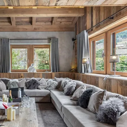 Rent this 5 bed house on 74120 Megève