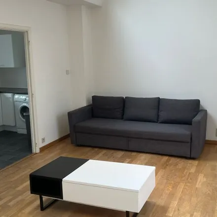 Rent this 1 bed apartment on Rue Léon Mignon - Léon Mignonstraat 47 in 1030 Schaerbeek - Schaarbeek, Belgium