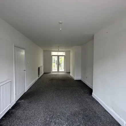 Rent this 3 bed apartment on Baker Street in Derby, DE24 8SL
