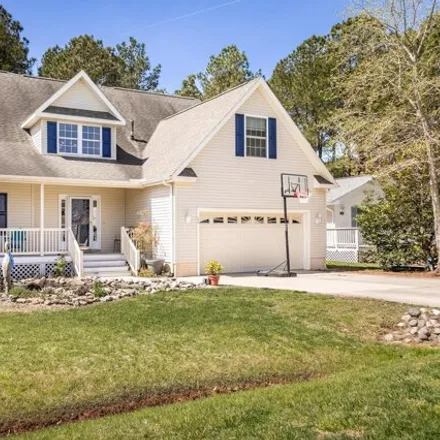 Buy this 4 bed house on 190 Teal Circle in Ocean Pines, MD 21811