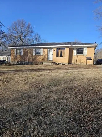 Buy this 4 bed house on 153 Drake Avenue in Ripley, TN 38063