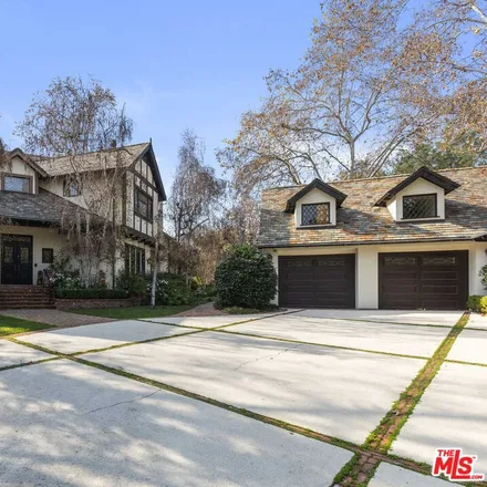 Image 1 - 11231 Briarcliff Lane, Los Angeles, CA 91604, USA - House for rent