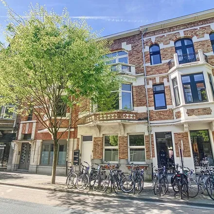 Rent this 1 bed apartment on Dirk Boutslaan 19 in 3000 Leuven, Belgium