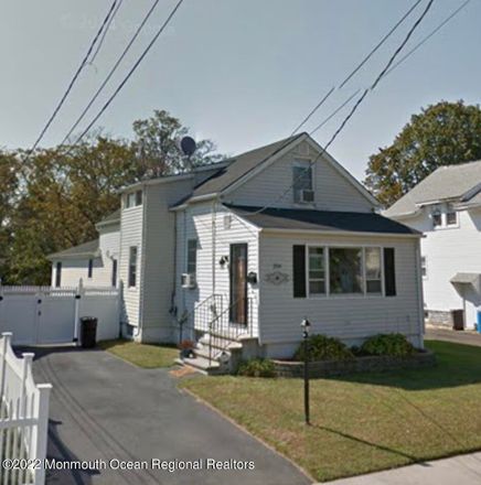 Rent this 3 bed house on North 5th Avenue in Branchport, Long Branch