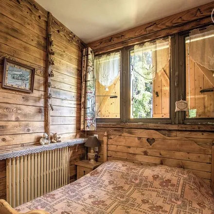 Rent this 6 bed house on La Féclaz in 73230 Les Déserts, France