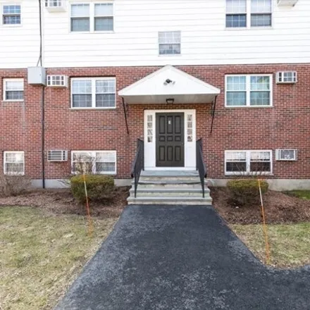 Buy this 1 bed condo on 6 Venice Street in Danvers, MA 01923