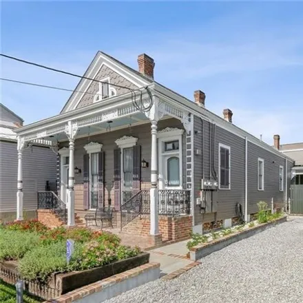Image 2 - 3921 Palmyra Street, New Orleans, LA 70119, USA - House for rent